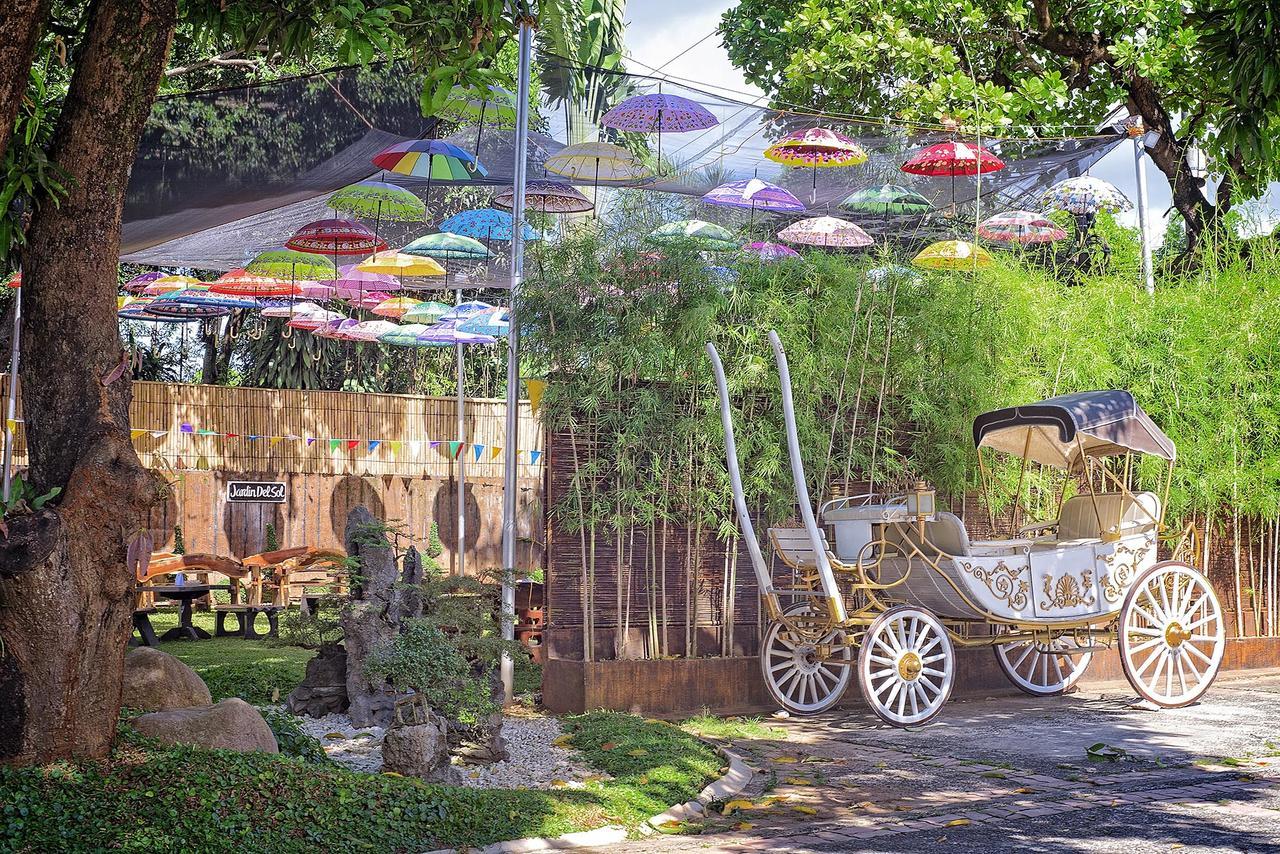 Luljetta'S Place Garden Suites Antipolo Extérieur photo